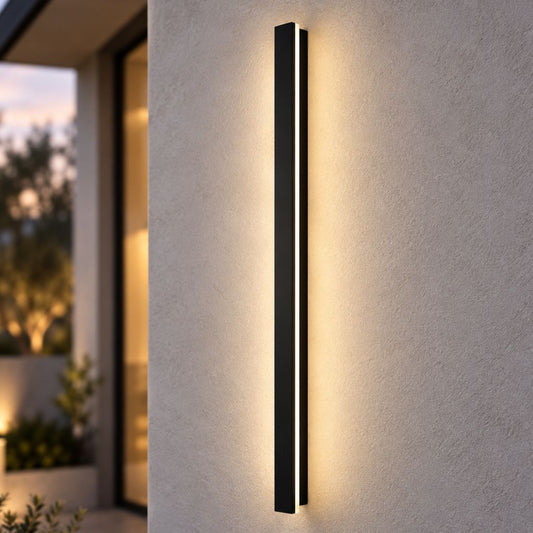 Black Linear Aluminium LED Outdoor Wall Light – IP65